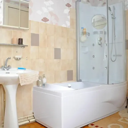1 Bedroom House 20Min Walk To Centre In Tournus Exterior foto