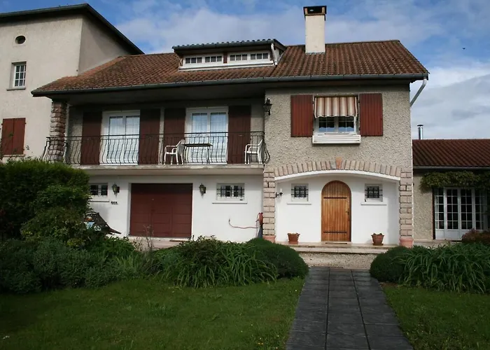 1 Bedroom House 20Min Walk To Centre In Tournus