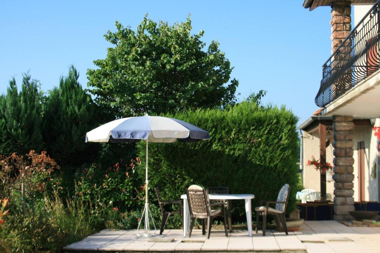 1 Bedroom House 20min Walk To Centre In Tournus